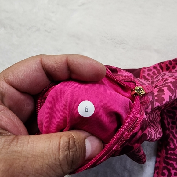 Lululemon Run Top Speed Crop Ace Spot Jewelled Magenta Dashing Purple/Dashing 6 - Picture 16 of 16